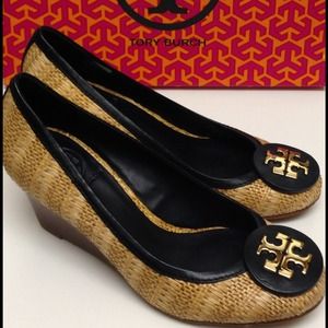 Brand new Tory burch ~Sally Raffia Straw 5.5 navy~