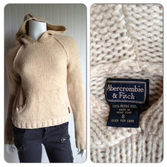 Abercrombie & Fitch Merino Wool Hooded Pullover - Picture 3 of 3
