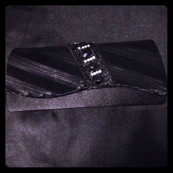 👇✂️🎉PRICE REDUCED🎉✂️👇Tiny purse