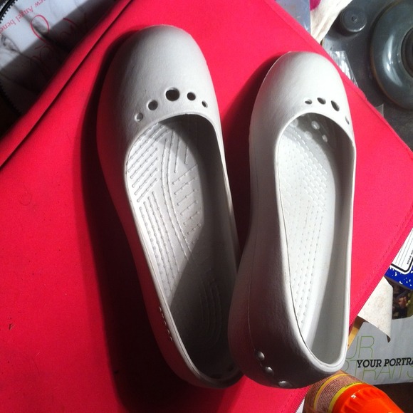 crocs prima ballet flats. NWOT.