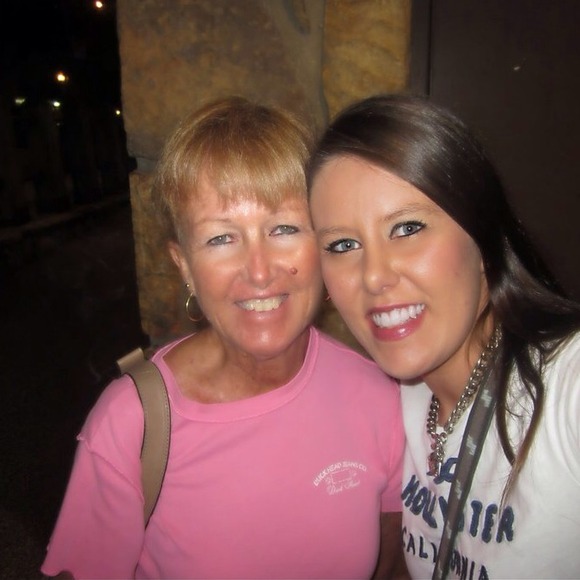 Meet the Posher - Picture 4 of 4