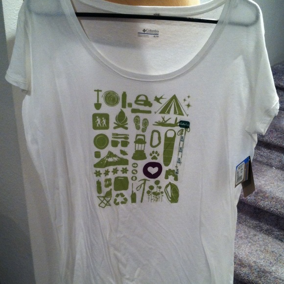 Scoop Neck Tee
