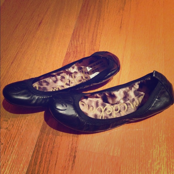 Sam Edelman Shoes - Sam Edelman black leather ballet flats NWT💛