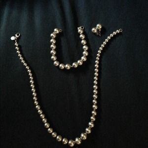 Tiffany necklace bracket and earring set