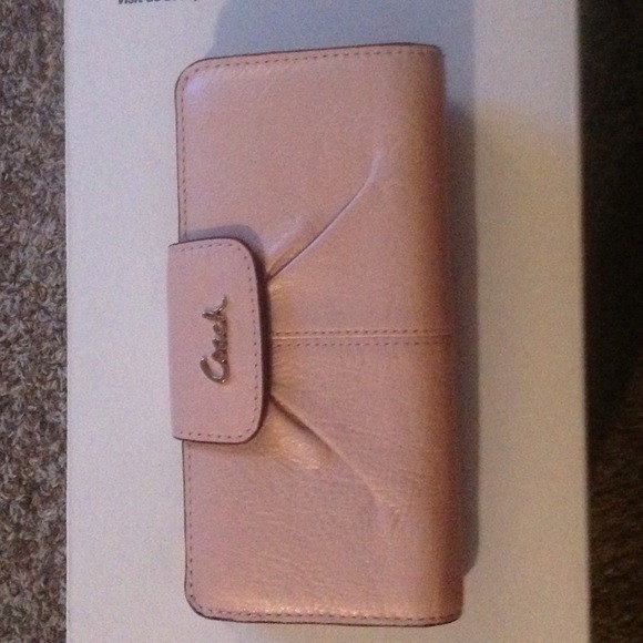 Coach Clutches & Wallets - Authentic all leather Coach wallet