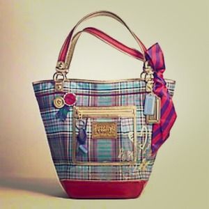 Pre-owned cute Coach Poppy Tartan Bella
