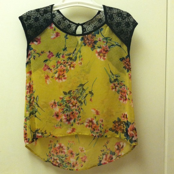 Floral top with Lace