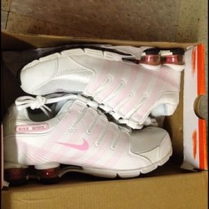 Nike shox 8.5 Sold
