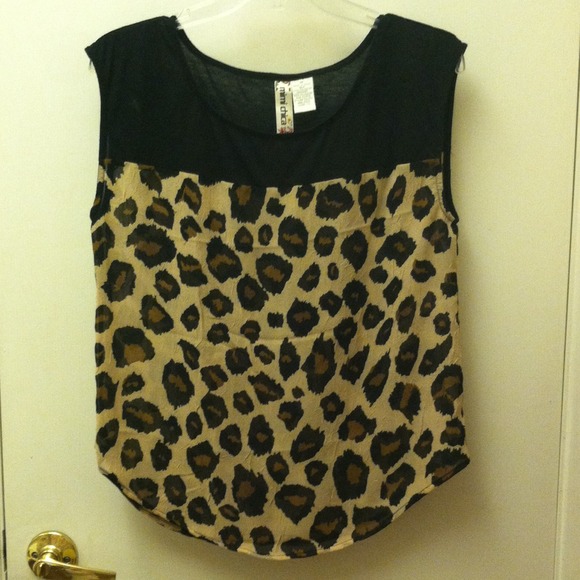 Cheetah print top