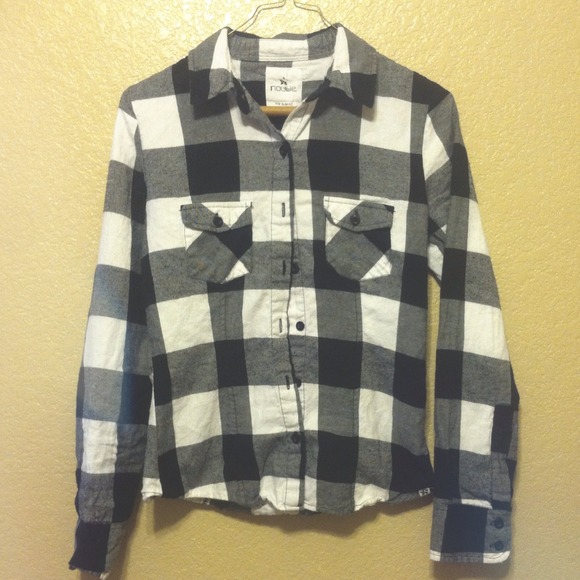 ❌TRADED❌Black and white flannel