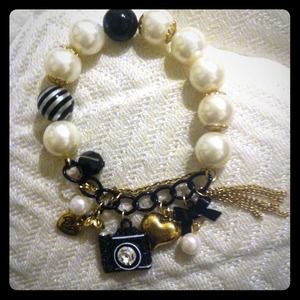Betsey Johnson black/white/gold bracelet