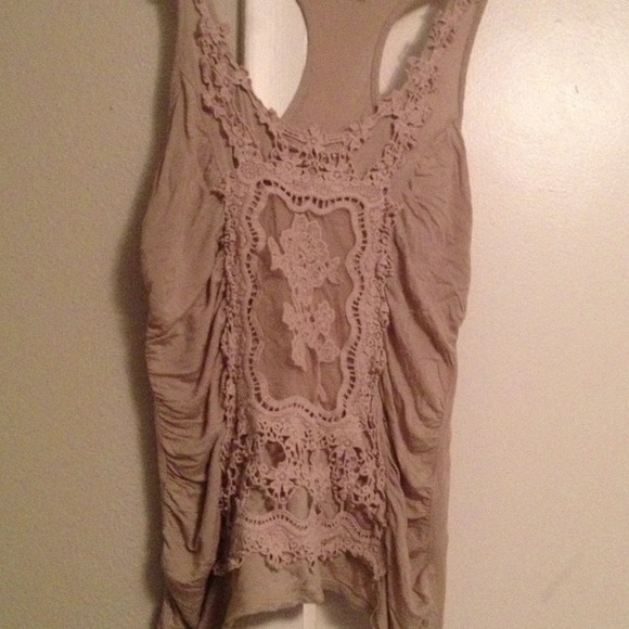 💢💢Sold in bundle 💢💢Beige figure flattering - Picture 2 of 3