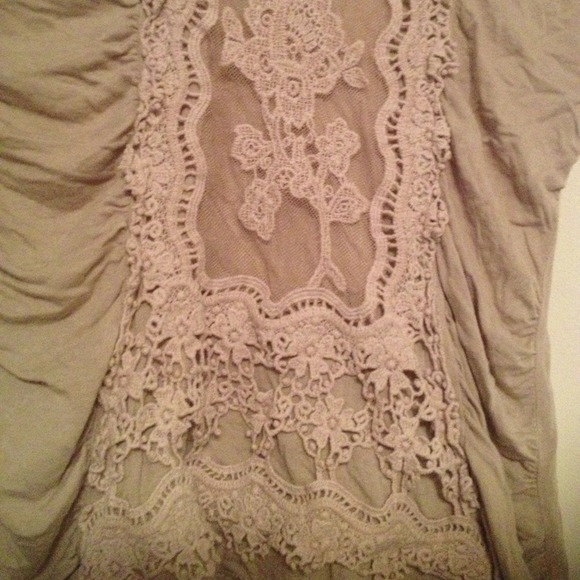 💢💢Sold in bundle 💢💢Beige figure flattering - Picture 3 of 3