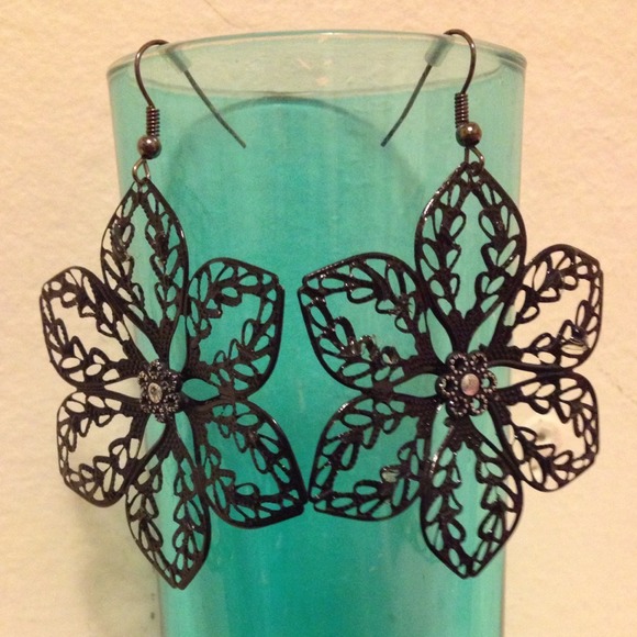Black lace flower ear rings!!!