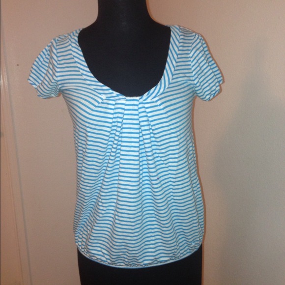 American eagle woman's small top