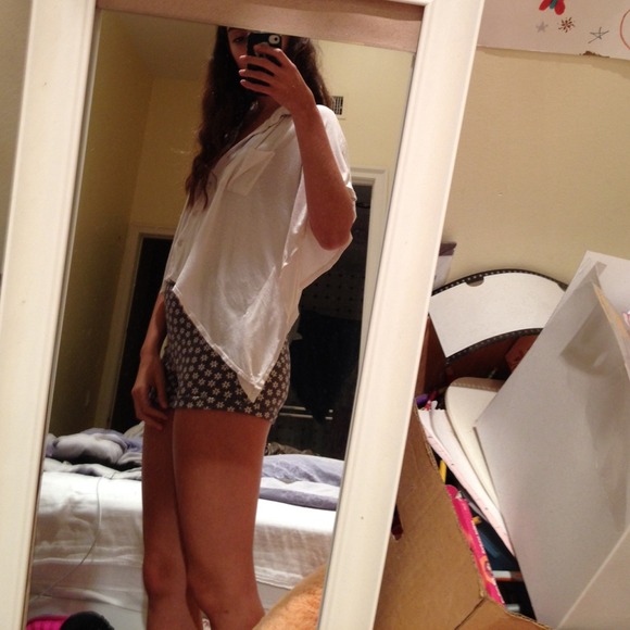 ❌SOLD IN BUNDLE❌ - Picture 4 of 4