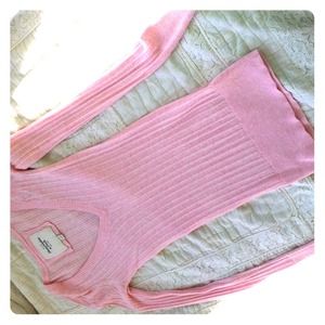 Abercrombie & Fitch pink sweater