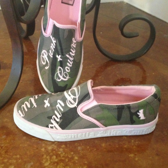 BUNDLE For BayleyJuicy couture tennis shoe