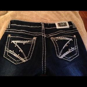 Paigeadecker trade for miss me's