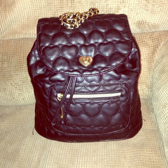 Betsey Johnson Handbags - ‼️SALE‼️ Betsey Johnson "Be Mine" bookbag 💋❤️✨