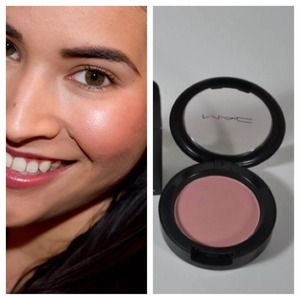 MAC Mocha blush