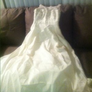 Wedding dress