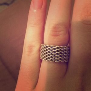 Tiffany's mesh sliver ring!