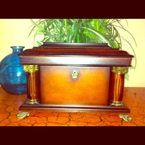 Bombay Co Jewelry Box