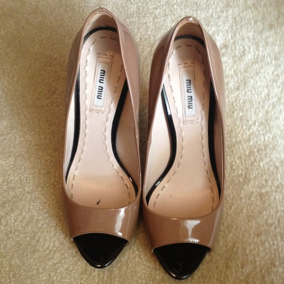 SOLD Miu Miu peep toe