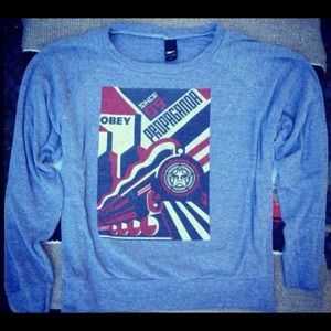 Oversized crew neck obey sweater