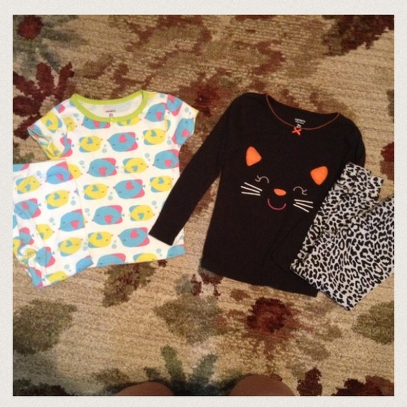 SOLD to @katalina90