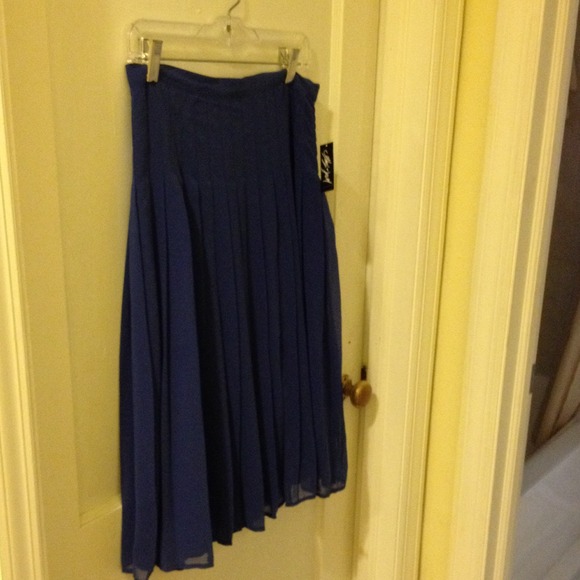 Royal Blue pleated skirt