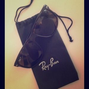 AUTHENTIC Polarized Ray Ban "Havana" 😎👓