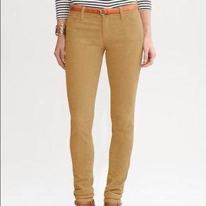 Banana Rep Skinny Cords