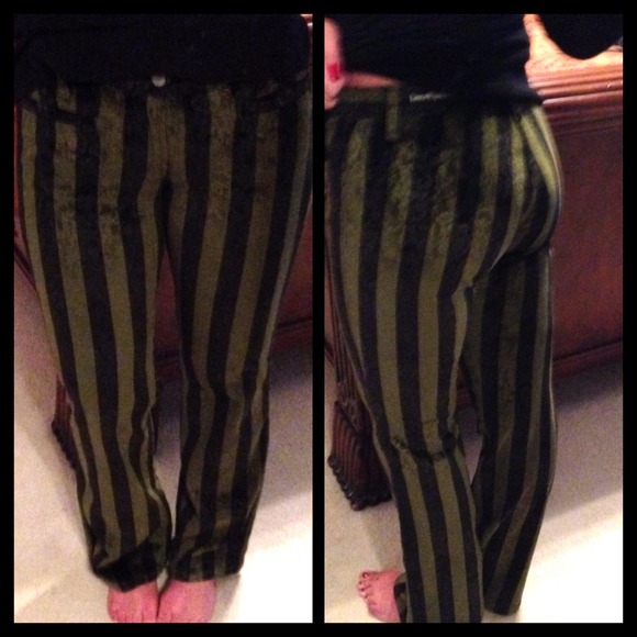 Lucky Brand velvety pants size 6 - Picture 3 of 4
