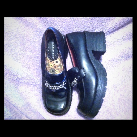 Shoes