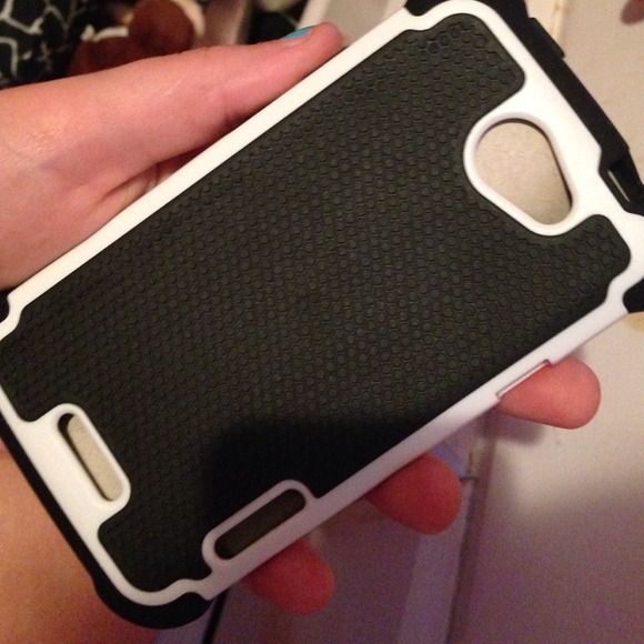 Brand new htc 1x for AT&T - Picture 1 of 3