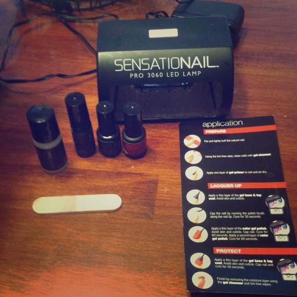 REDUCED❗️At home gel nail kit (starter kit)