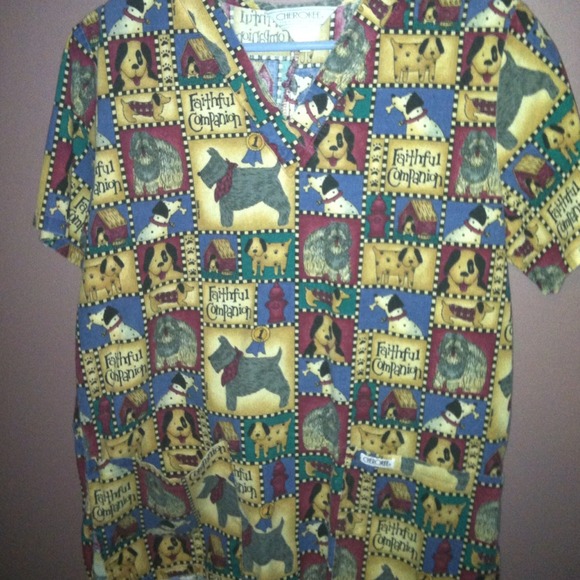 Scrub top - Picture 2 of 3