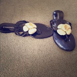 Flower Chanel sandals