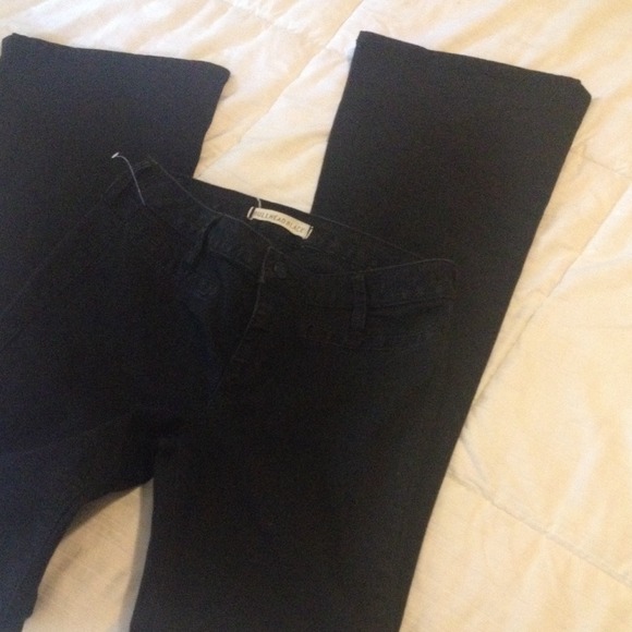 Bullhead black pants never been worn!!