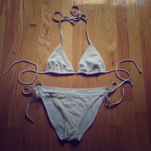 White Victoria's Secret bikini