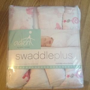 Aden & Anais 4 pack swaddle plus