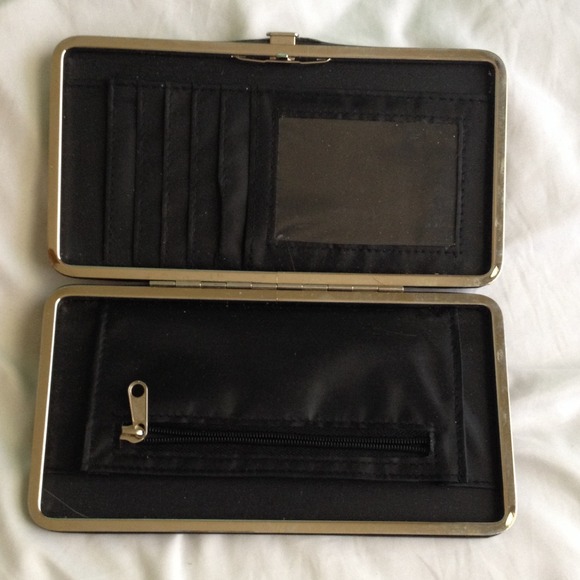 wallets - Picture 4 of 4