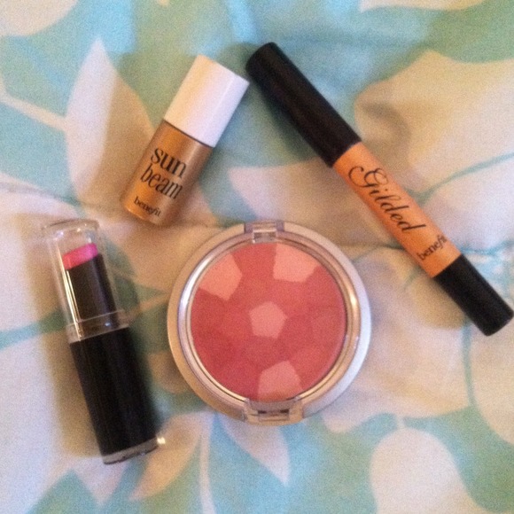 Makeup bundle!