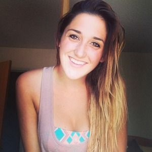 💕MEET YOUR SELLER💕