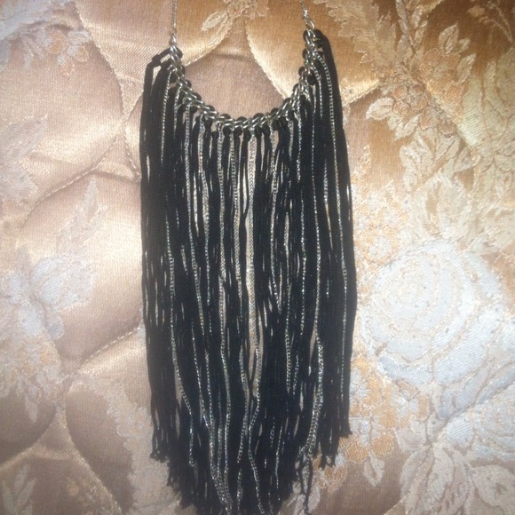 Necklace - Picture 4 of 4