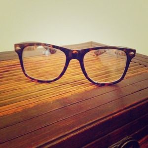 Hipster Turtleshell Glasses