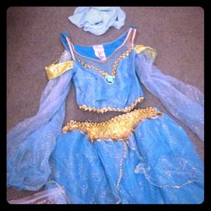 Princess Jasmine costume. With slippers.