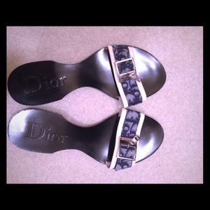 100% New Authentic women's Dior Size 37 Sandals